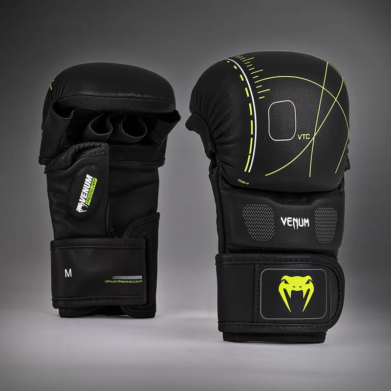 Рукавиці спарингові Venum Training Camp 4.0 black/neo green 2