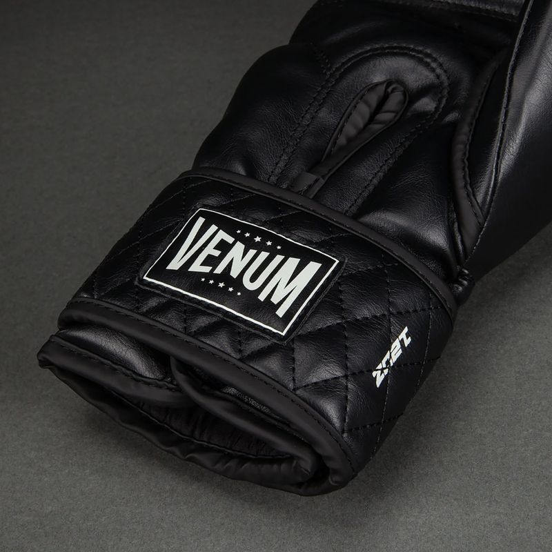 Боксерські рукавиці Venum Impact Classic Boxing black 6
