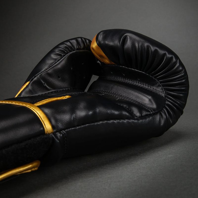 Рукавиці боксерські Venum Challenger 2.5 Boxing black/gold 3