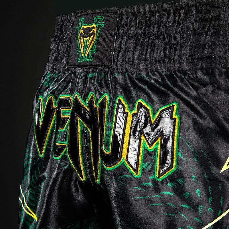 Шорти для тренувань чоловічі Venum Matupa Muay Thai black/green/gold 5