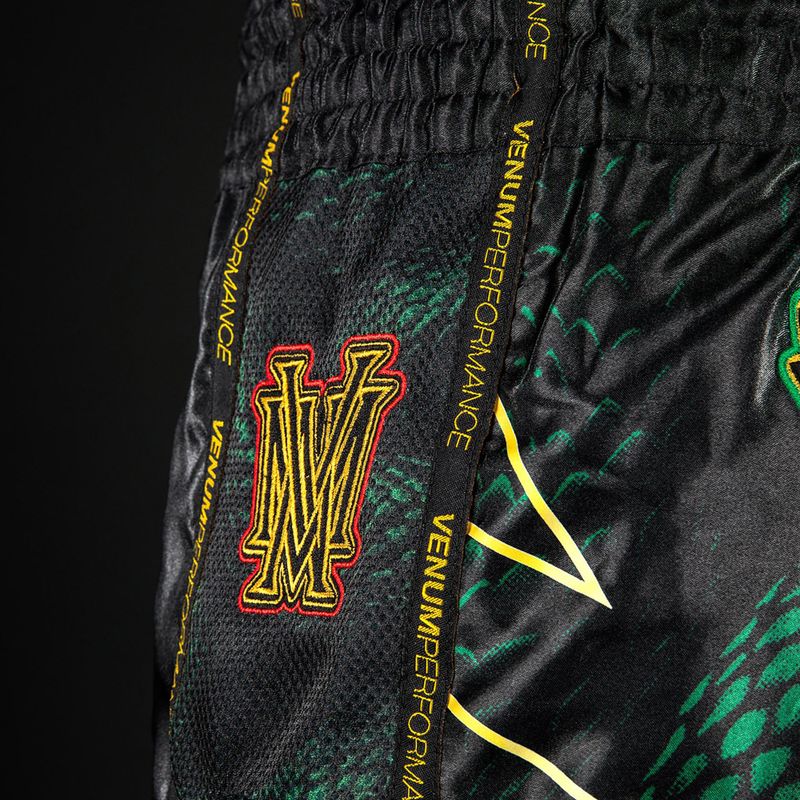 Шорти для тренувань чоловічі Venum Matupa Muay Thai black/green/gold 6