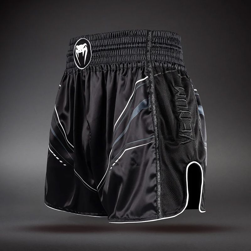 Шорти для тренувань чоловічі Venum Streamline Muay Thai black/white 3
