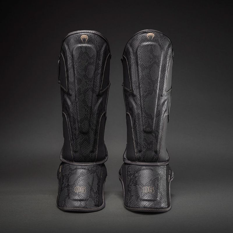 Захист для гомілки та стоп Venum Impact Evo Scales Shin dark grey 2