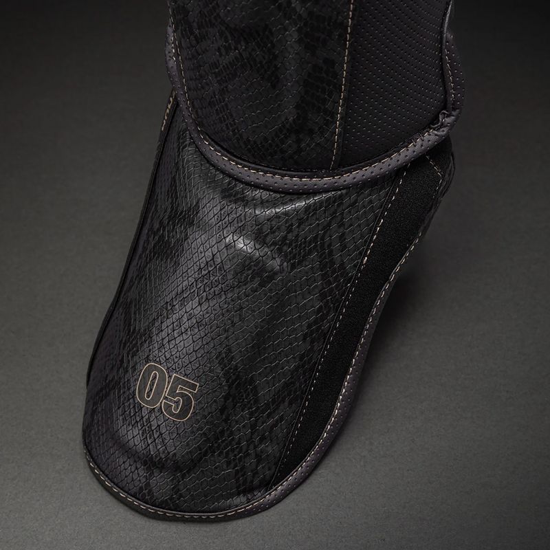 Захист для гомілки та стоп Venum Impact Evo Scales Shin dark grey 3