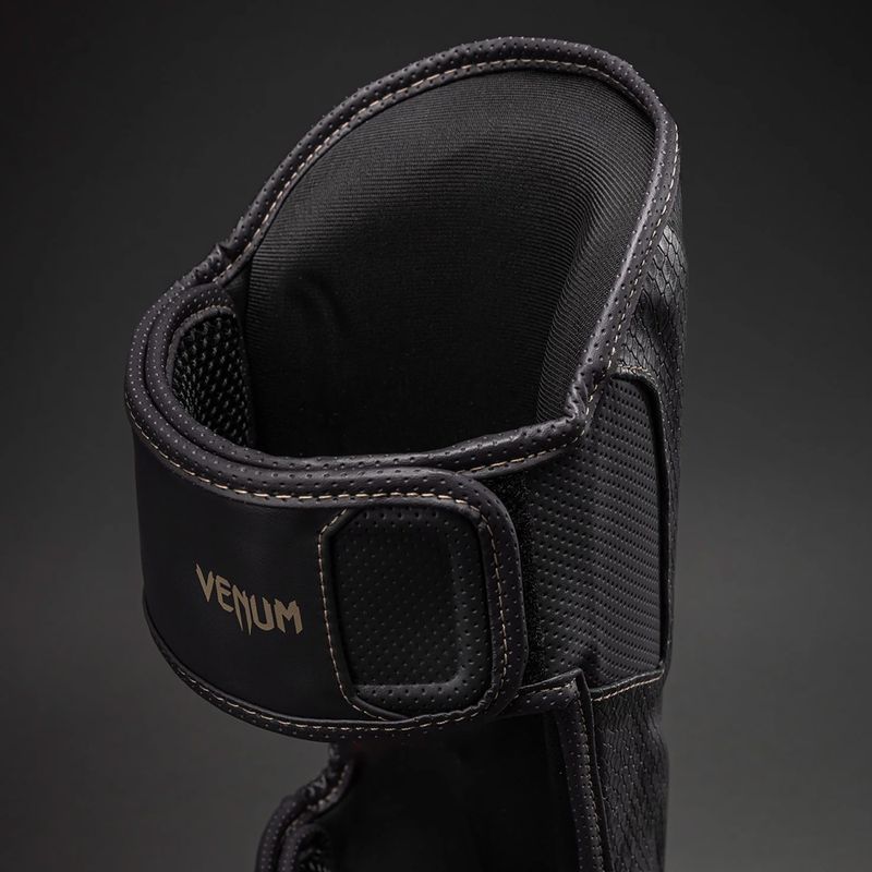 Захист для гомілки та стоп Venum Impact Evo Scales Shin dark grey 4