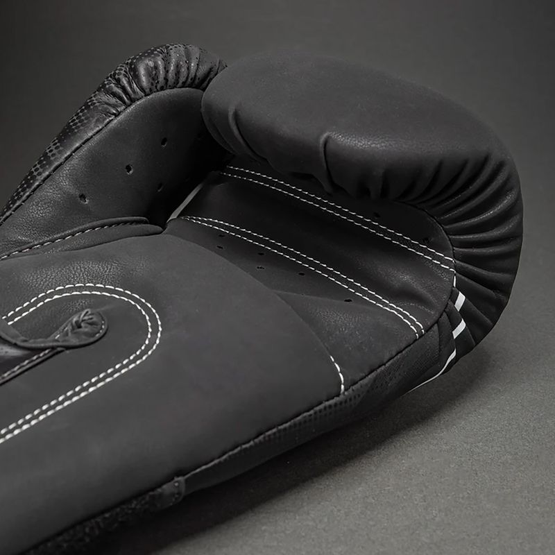 Рукавиці боксерські Venum Stealth Boxing black/white 4