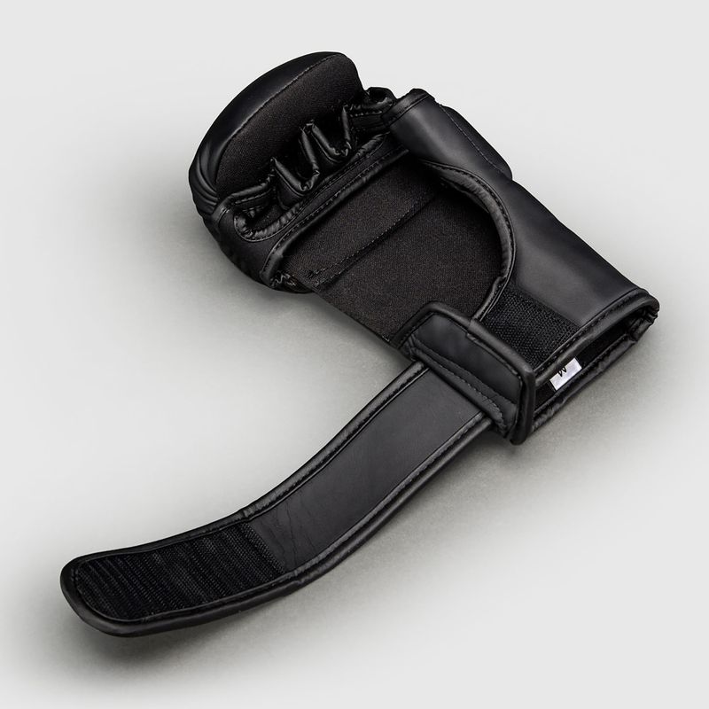 Рукавиці спарингові Venum Attack 2.0 Sparring black/gold 4
