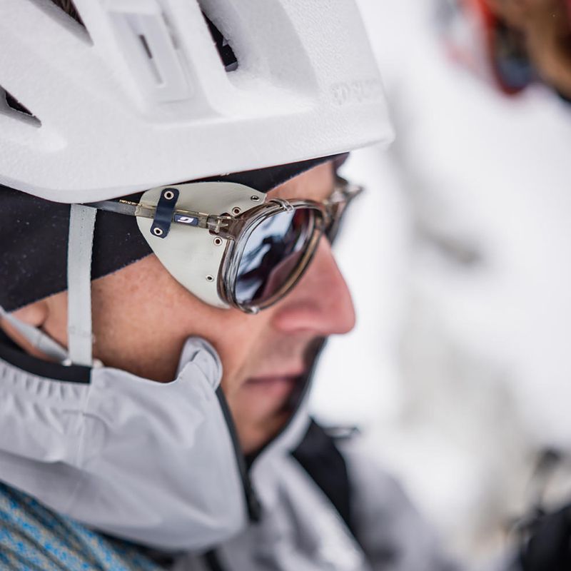 Окуляри сонцезахисні Julbo Millenium Polarized HD shiny transparent army green/white/blue 9