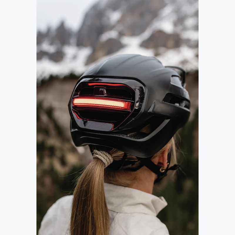 Шолом велосипедний ABUS Taipan LED velcet black 8