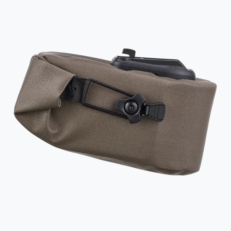 Сумка велосипедна під сідло ORTLIEB Micro Two 0.8 l dark sand 5