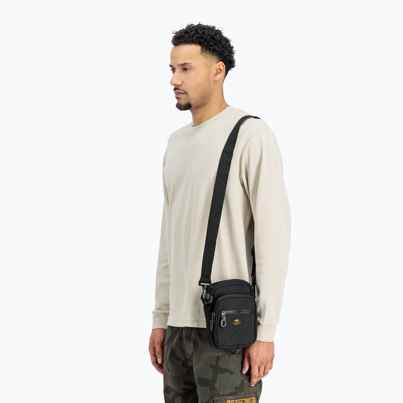 Чоловіча сумка Alpha Industries Label Messenger Small 1 л чорна 3