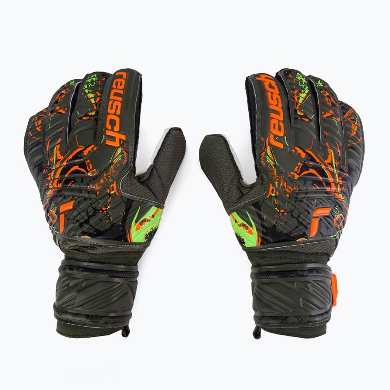 Рукавиці воротарські Reusch Attrakt Solid зелені 5370016-5556