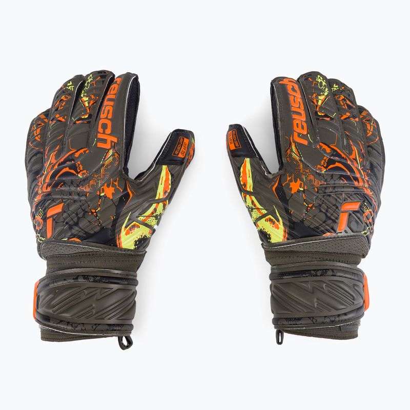 Рукавиці воротарські дитячі Reusch Attrakt Silver Junior зелені 5372015-5555