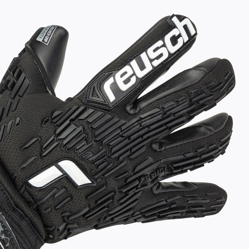 Рукавиці воротарські Reusch Attrakt Freegel Infinity Finger Support чорні 5370730-7700 3