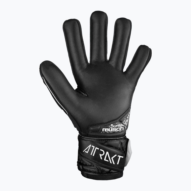 Воротарські рукавиці Reusch Attrakt Infinity NC чорні 3