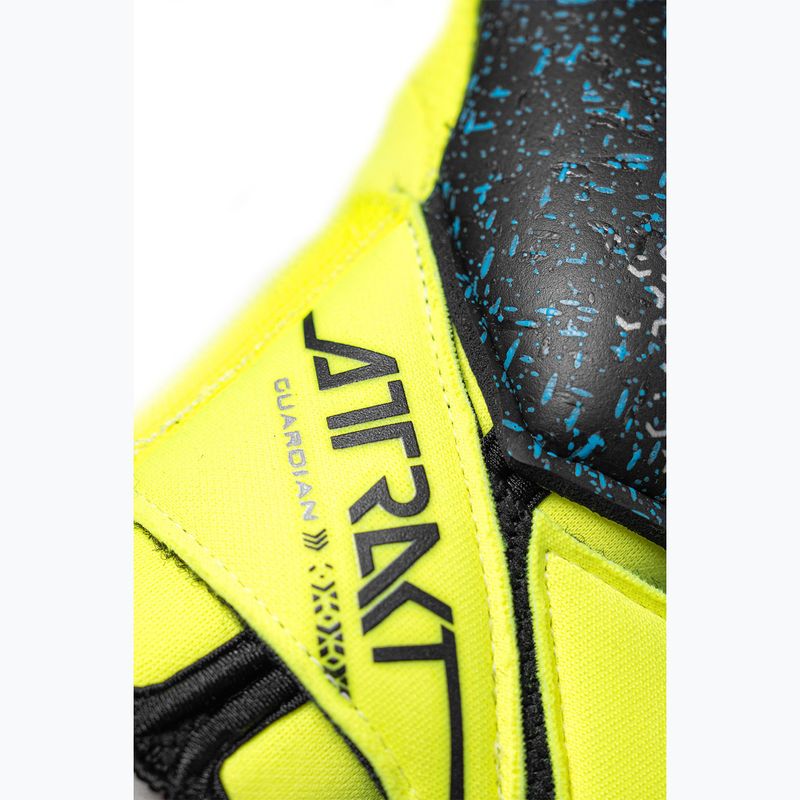 Рукавиці воротарські Reusch Attrakt Fusion Guardian safety yellow/silver/black 6