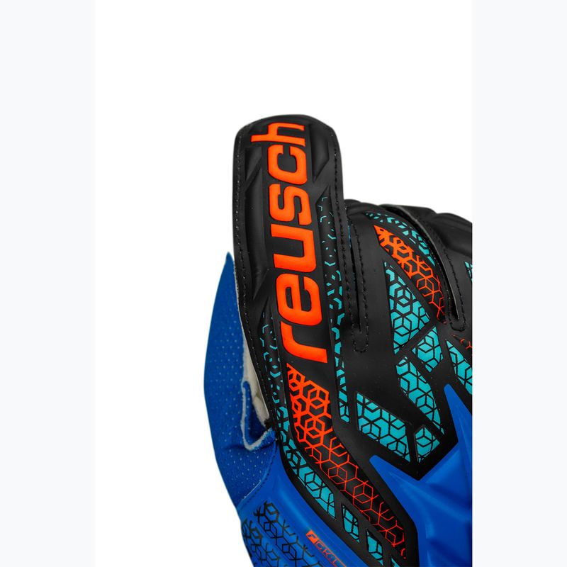 Рукавиці воротарські Reusch Attrakt Solid electric blue/shocking orange 5