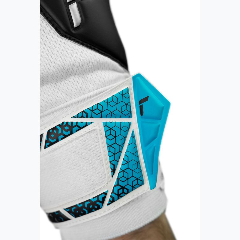 Рукавиці воротарські Reusch Attrakt Infinity NC white/silver/black 6