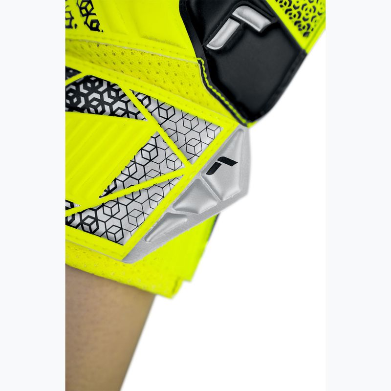 Рукавиці воротарські дитячі Reusch Attrakt Solid Junior safety yellow/silver 7