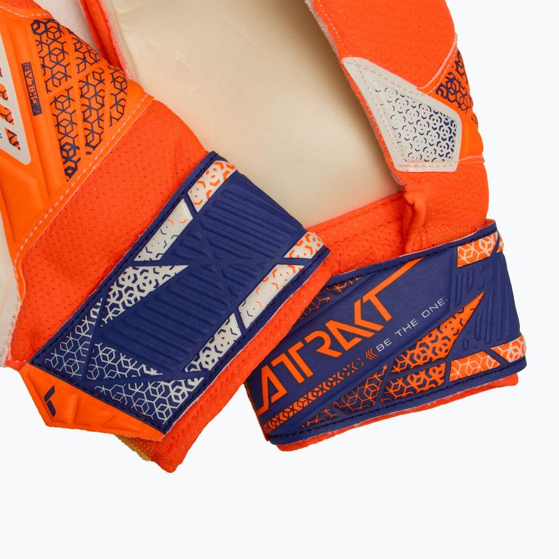 Рукавиці воротарські дитячі Reusch Attrakt Solid Junior shocking orange/energize blue 5