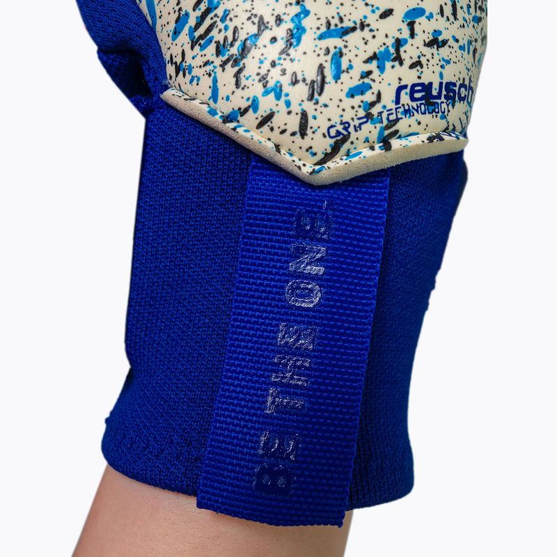 Рукавиці воротарські Reusch Attrakt Freegel Fusion Goaliator sharp blue/shocking orange 8