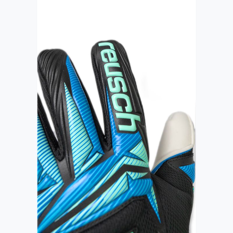 Рукавиці воротарські Reusch Attrakt RE:GRIP NC black/ocean light 6