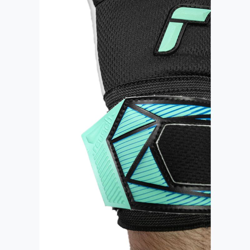 Рукавиці воротарські Reusch Attrakt RE:GRIP NC black/ocean light 8