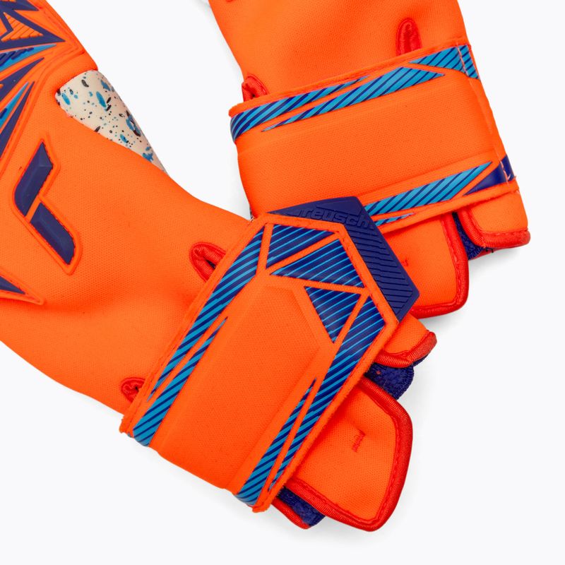 Рукавиці воротарські Reusch Attrakt Freegel Fusion shocking orange/blue 5