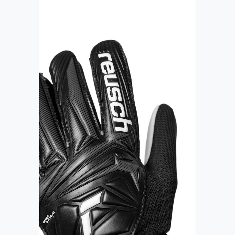 Рукавиці воротарські дитячі Reusch Attrakt Starter Solid Junior 5672514 black 5