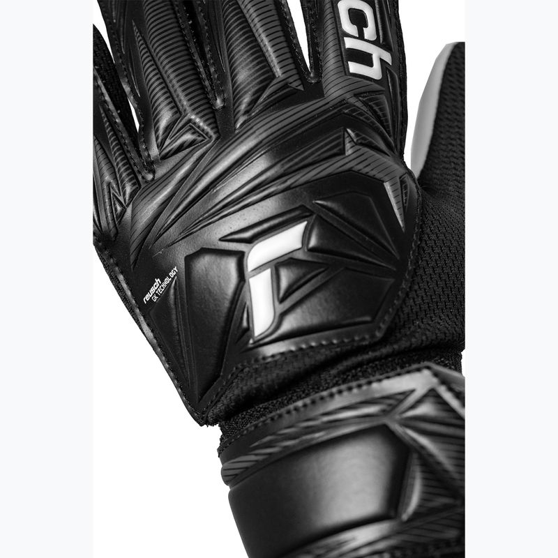 Рукавиці воротарські дитячі Reusch Attrakt Starter Solid Junior 5672514 black 6