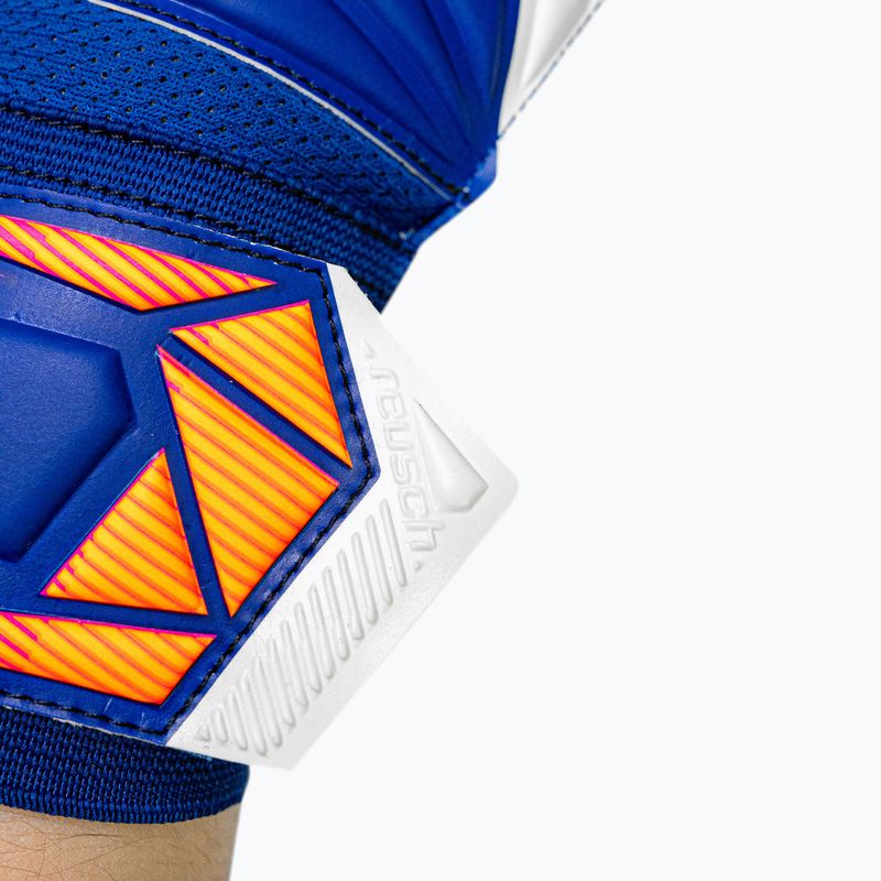 Рукавиці воротарські Reusch Attrakt Solid sharp blue/white/shocking orange 7
