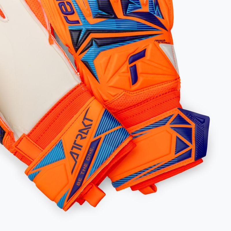 Рукавиці воротарські Reusch Attrakt Solid shocking orange/blue 5