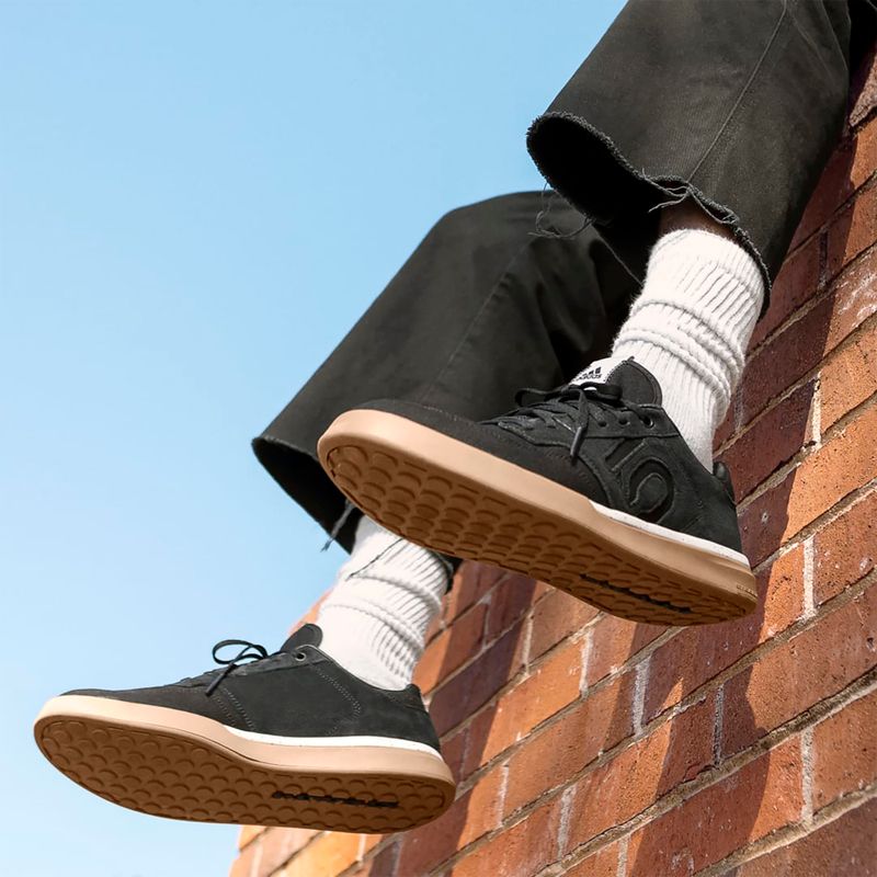 Кросівки велосипедні на платформі чоловічі adidas FIVE TEN Sleuth core black/core black/gum m2 2