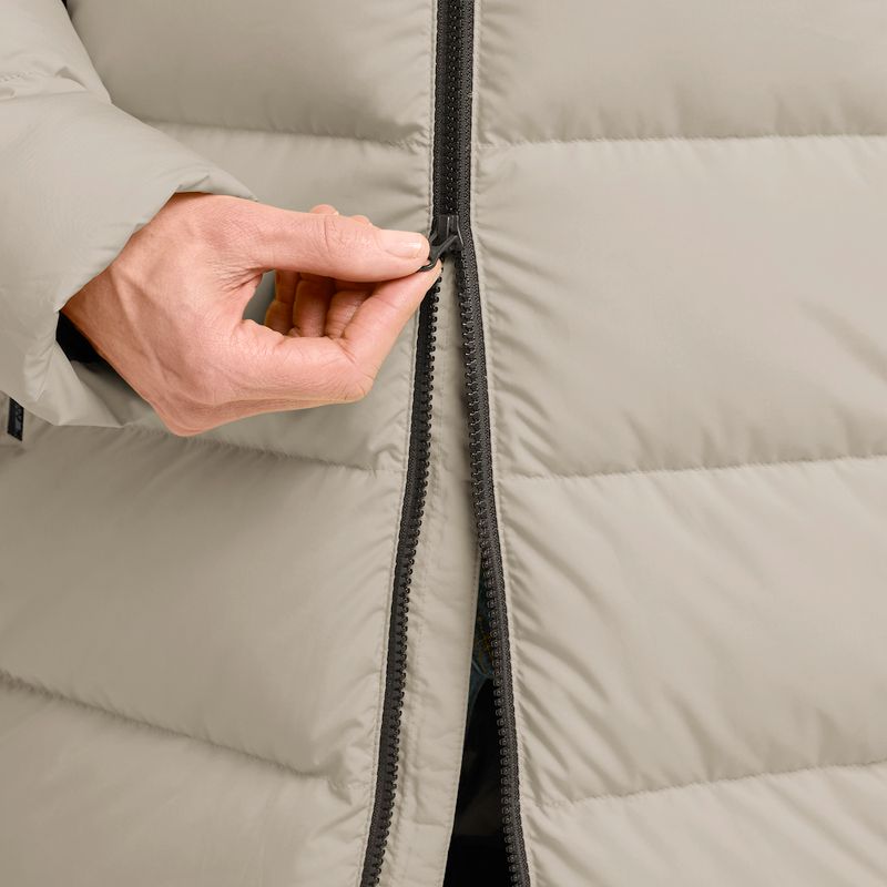 Пуховик жіночий Jack Wolfskin Frozen Palace pale sand 8