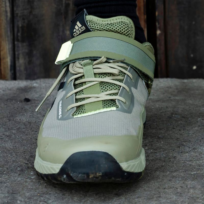 Кросівки велосипедні МТВ чоловічі adidas FIVE TEN Trailcross Clip In core black/grey three/red 18
