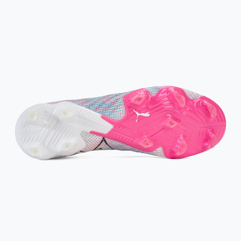 Футбольні бутси PUMA Future 7 Ultimate Low FG/AG білі/чорні/отруйно-рожеві/яскрава аква/сріблястий туман 4