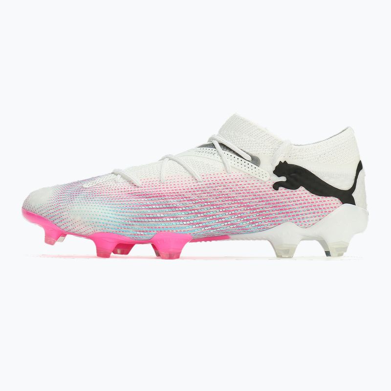 Футбольні бутси PUMA Future 7 Ultimate Low FG/AG білі/чорні/отруйно-рожеві/яскрава аква/сріблястий туман 8