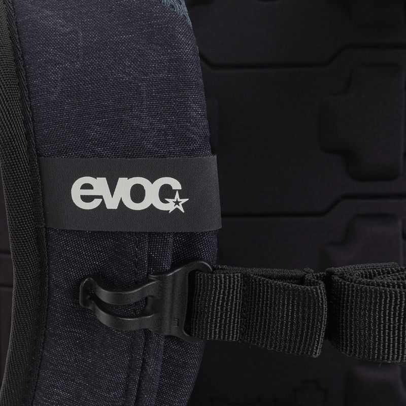 Рюкзак велосипедний  EVOC Trail Pro 16 л сірий 100118128 4