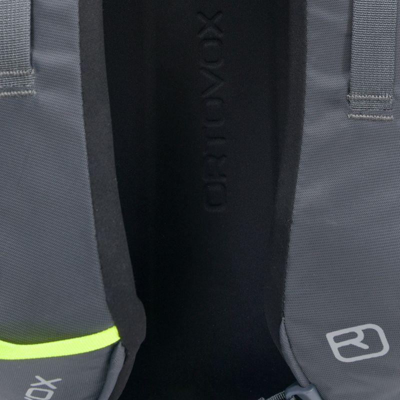 Рюкзак скелелазний Ortovox Peak Dry 40 л чорний 4710000001 4