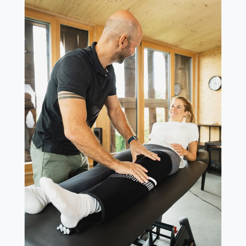 Манжета для кріотерапії з компресією REBOOTS Leg black 2