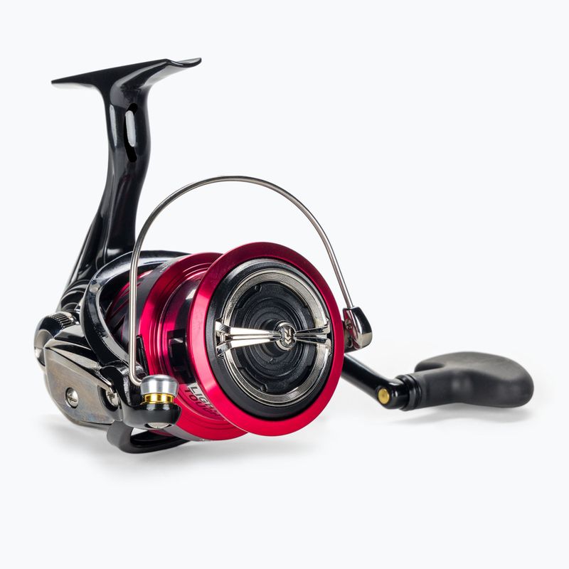 Котушка фідерна Daiwa Ninja Feeder чорна/червона