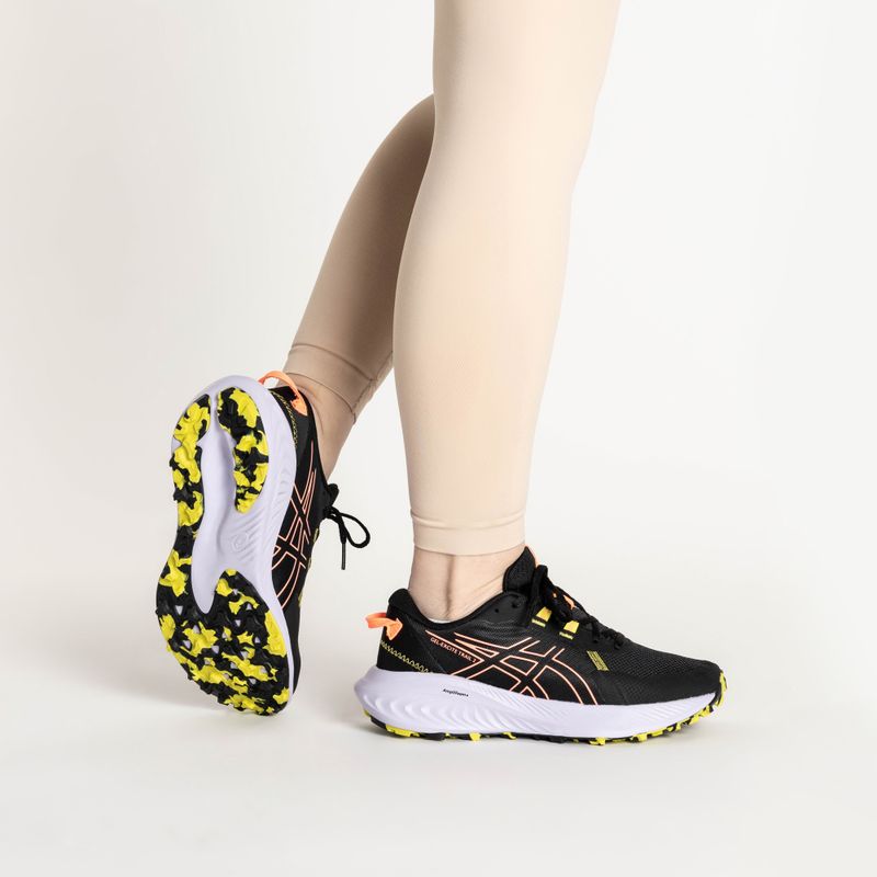 Кросівки для бігу жіночі ASICS Gel-Excite Trail 2 black/sun coral 2