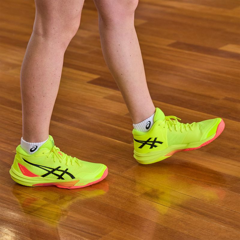 Кросівки жіночі ASICS Sky Elite FF 3 Paris safety yellow/black 15
