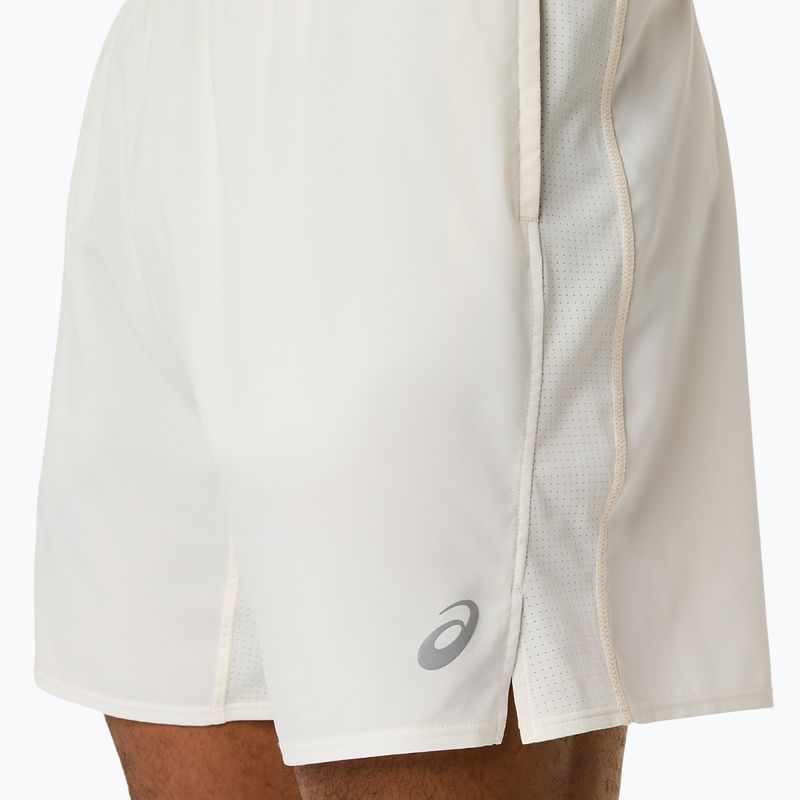 Шорти для бігу чоловічі ASICS Icon 7IN cream/vital green 7