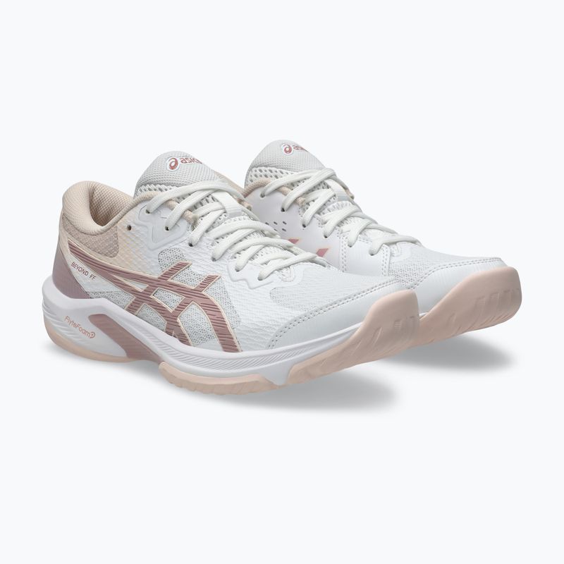 Жіночі кросівки ASICS Beyond FF white/morganite 10
