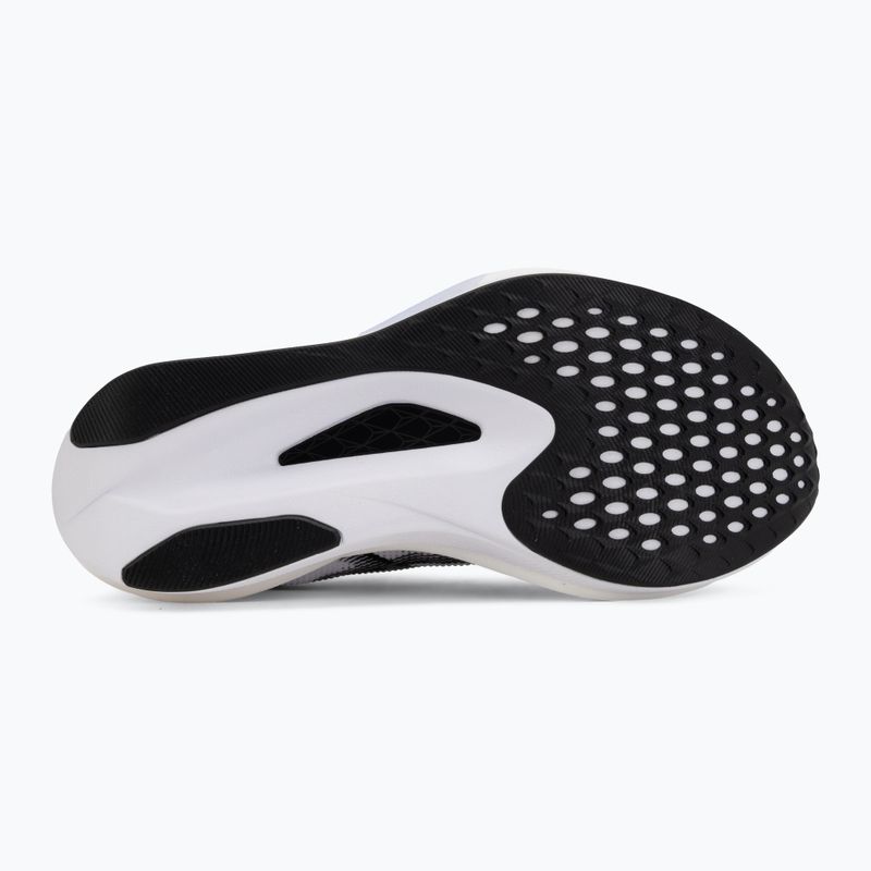 Кросівки для бігу ASICS Magic Speed 5 white/black 4