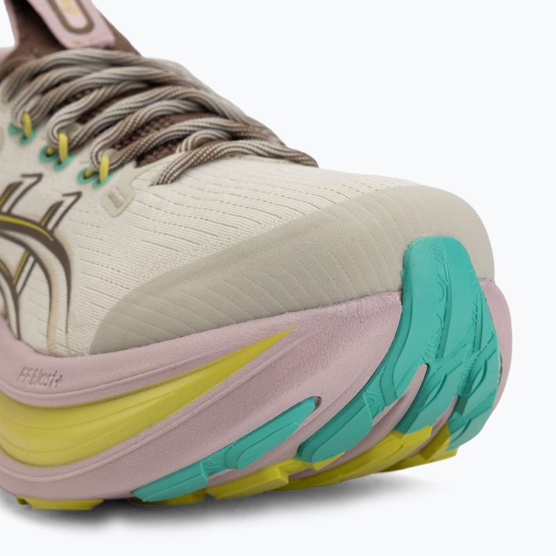 Жіночі бігові кросівки ASICS Gel-Nimbus 28 TR light dust/clay canyon 7