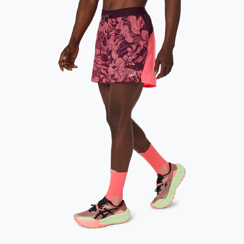 Шорти для бігу чоловічі Asics Fujitrail All Over Print 5In Short Blazing Coral/Dark Aubergine 2