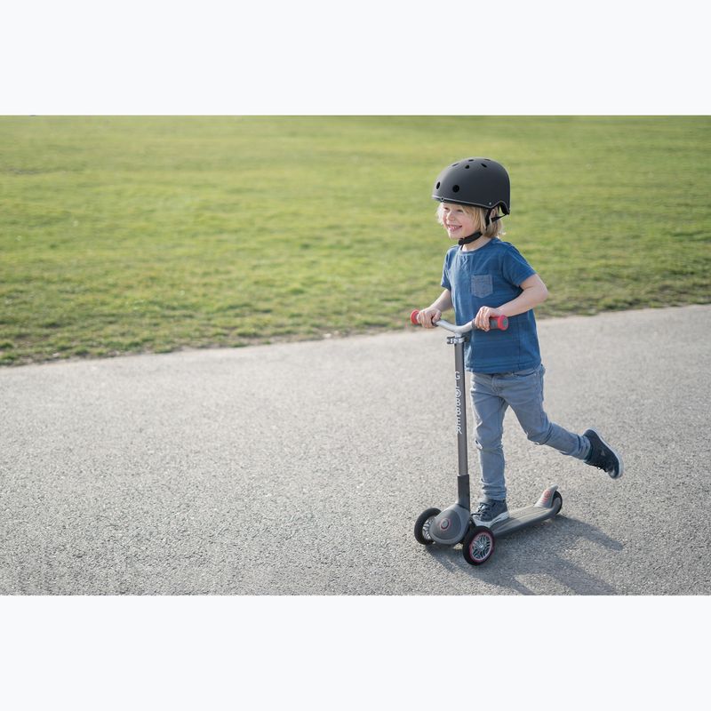 Шолом дитячий Globber Elite Lights black 8 ball 9