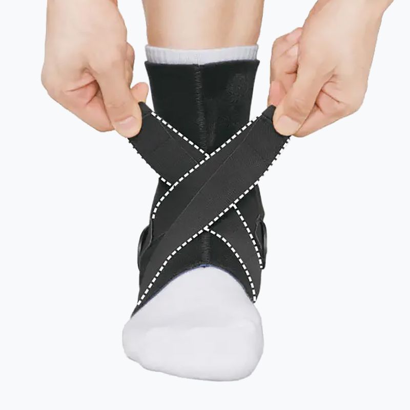 Стабілізатор гомілкостопового суглобу правого Zamst A2-DX Ankle Right чорний 5